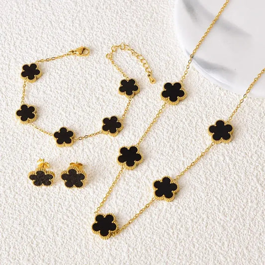 Four Leaf Clover Jewelry Set – 3-Piece Elegant Necklace